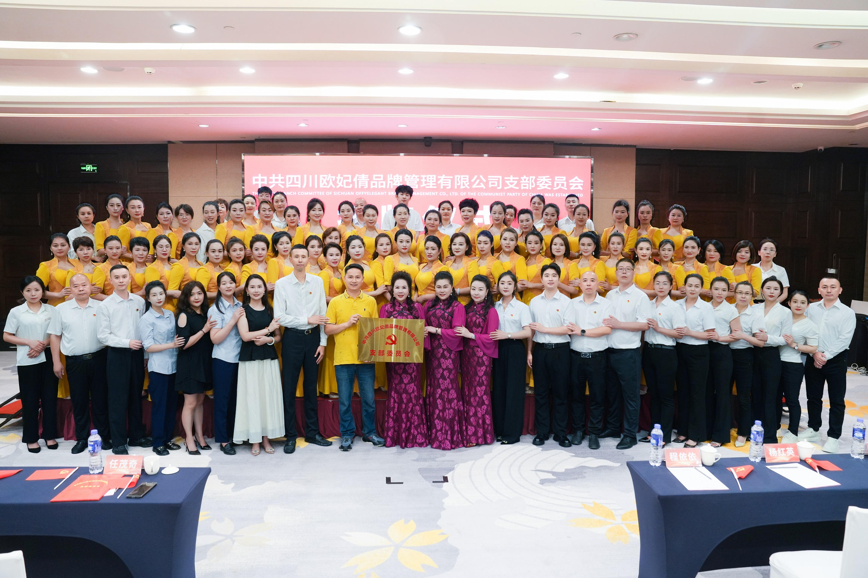 1752196859648471.jpg 1752196859648471.jpg